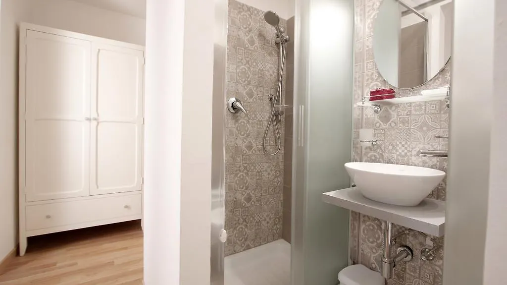 Domus Flaviae Hotel Roma 2*,